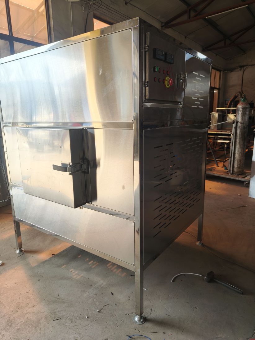 Microwave high-temperature sintering furnace